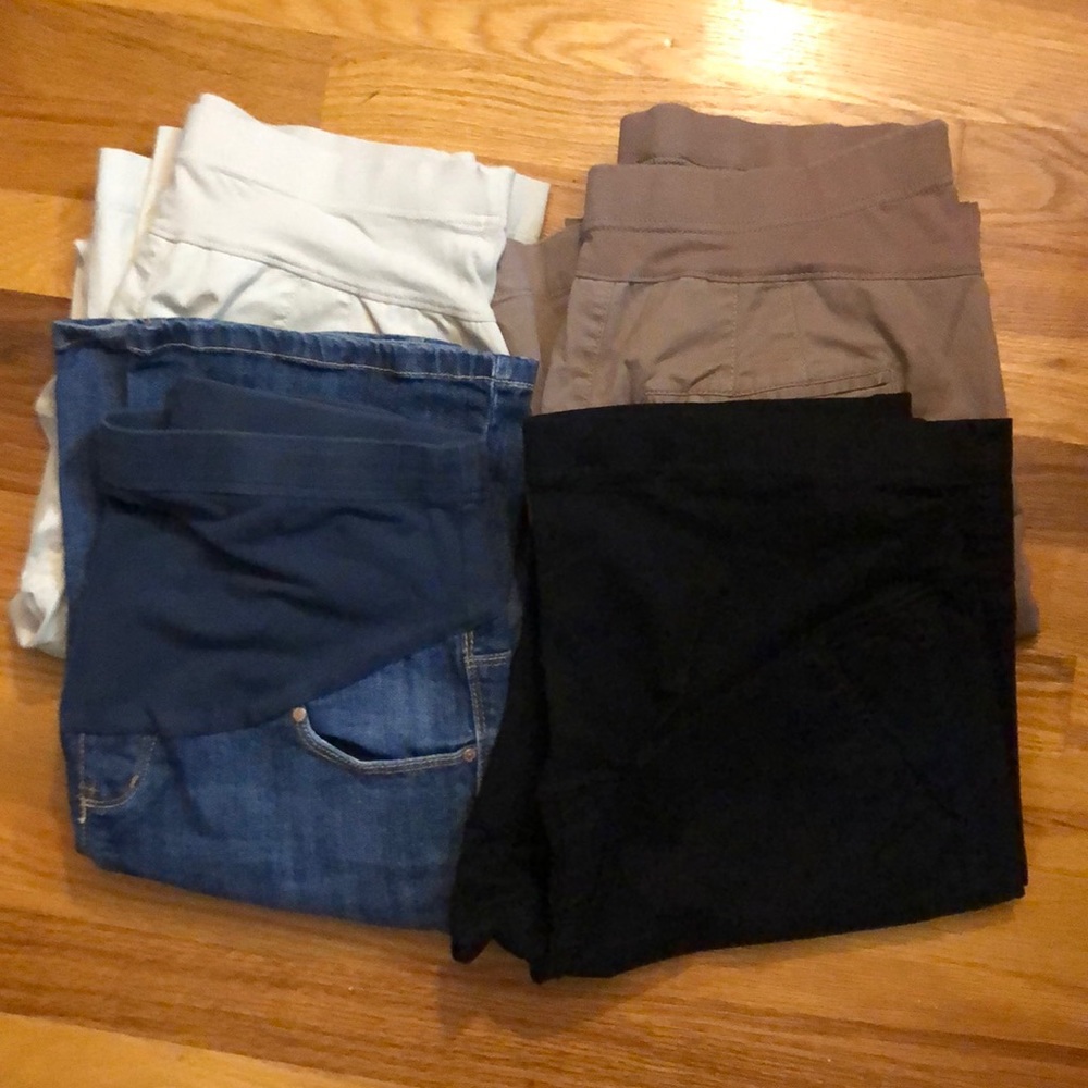 Bundle of 4 maternity pants